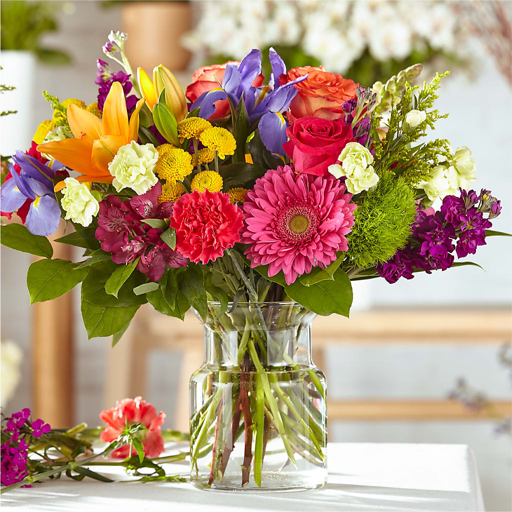 Bold & Bright – A Florist Original – FLOWERS & GIFTS BY ROBERTS, Pinetops NC