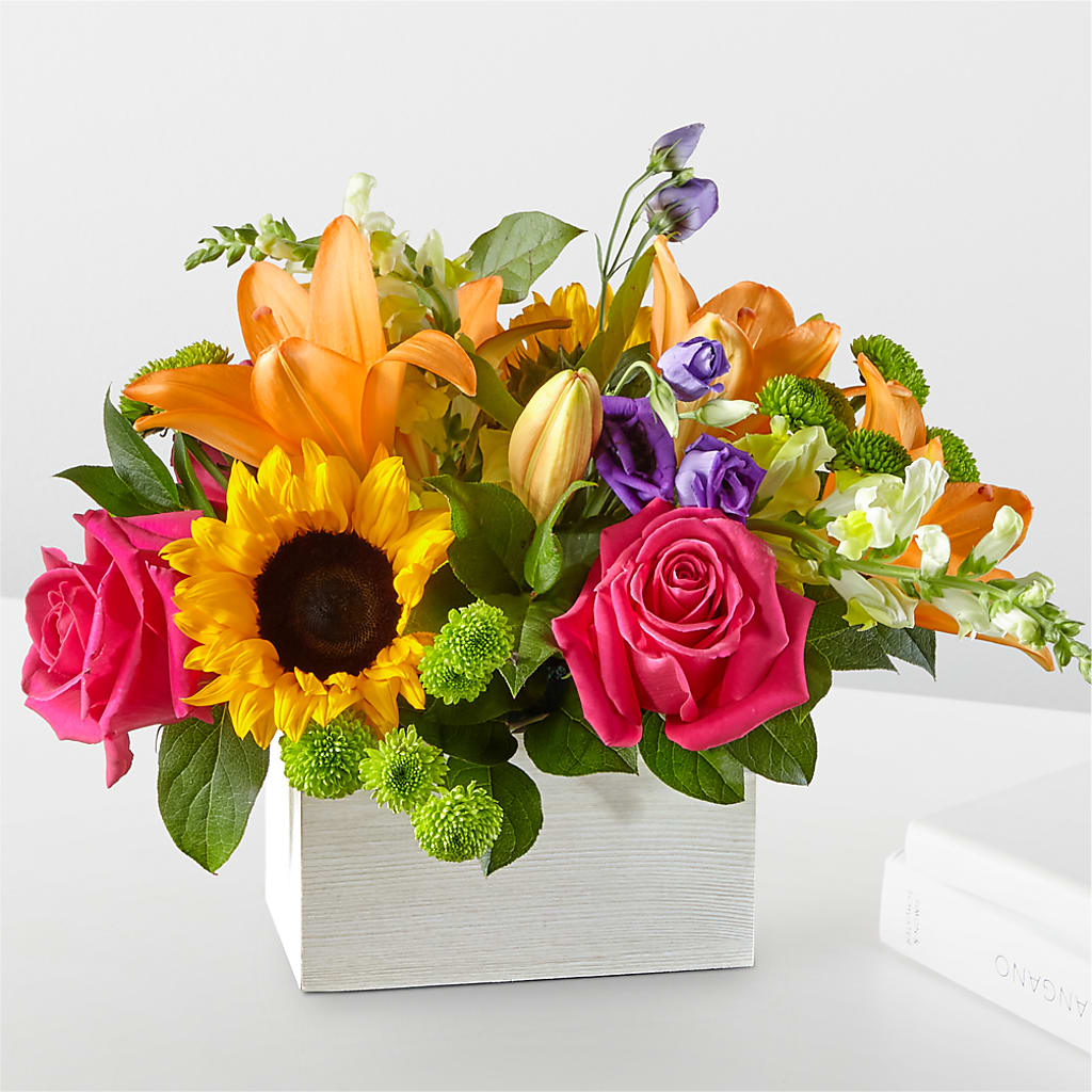 Best Day Box Bouquet – FLOWERS & GIFTS BY ROBERTS, Pinetops NC