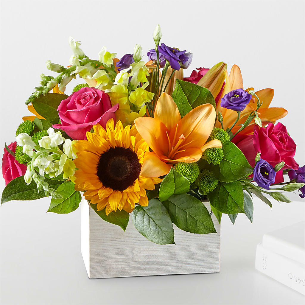 Best Day Box Bouquet – FLOWERS & GIFTS BY ROBERTS, Pinetops NC