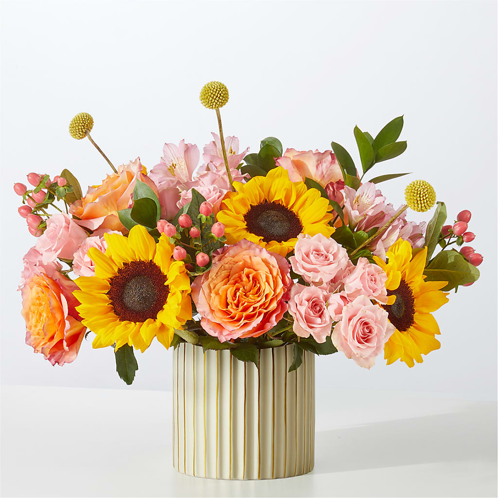 Sun's Out Bouquet – FLOWERS & GIFTS BY ROBERTS, Pinetops NC