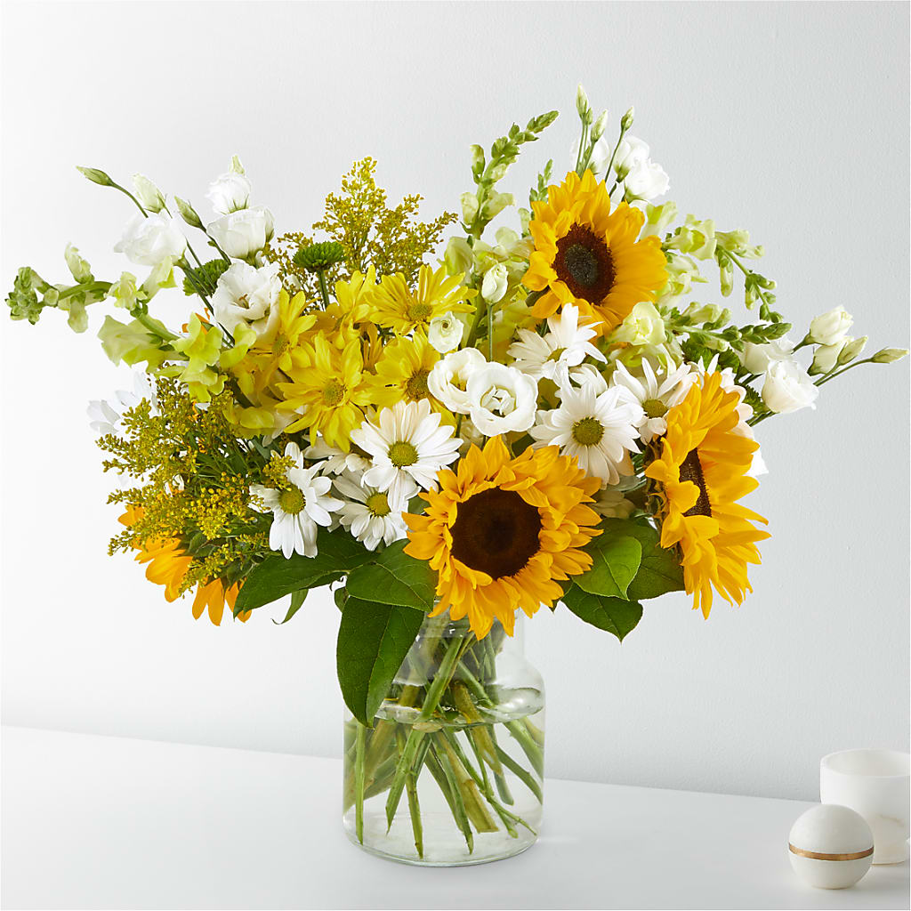 Hello Sunshine Bouquet – FLOWERS & GIFTS BY ROBERTS, Pinetops NC