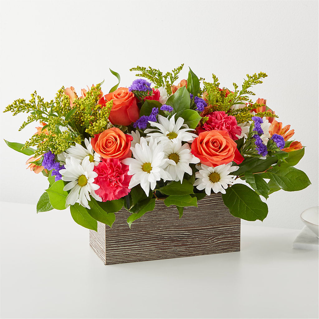 Oopsie Daisy Box Bouquet – FLOWERS & GIFTS BY ROBERTS, Pinetops NC