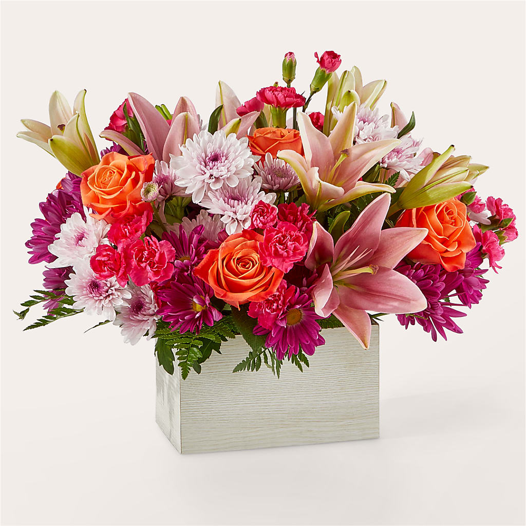 Light of My Life Box Bouquet – FLOWERS & GIFTS BY ROBERTS, Pinetops NC