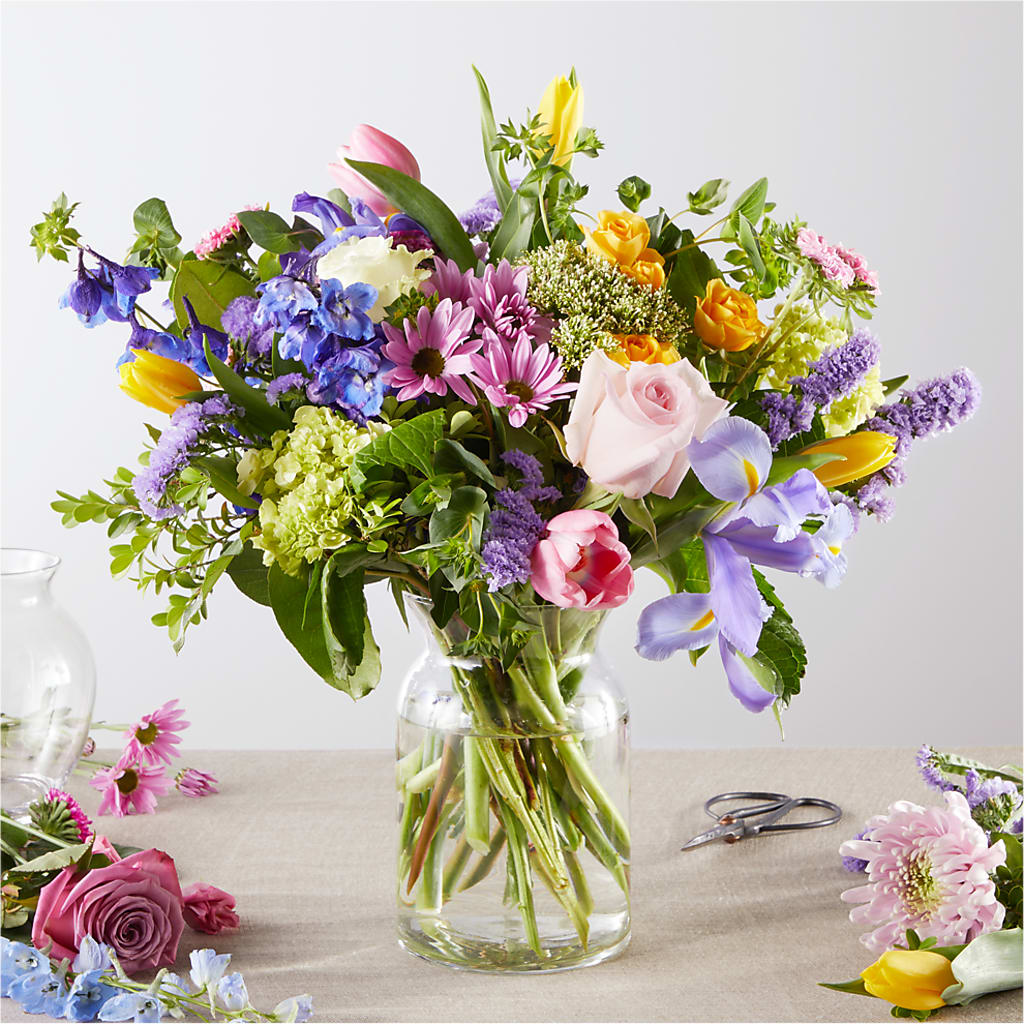 Pastel Tradition - A Florist Original – FLOWERS & GIFTS BY ROBERTS, Pinetops NC