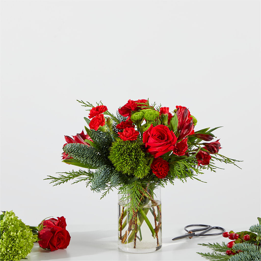 Merry Moment Bouquet – A Florist Original – FLOWERS & GIFTS BY ROBERTS, Pinetops NC