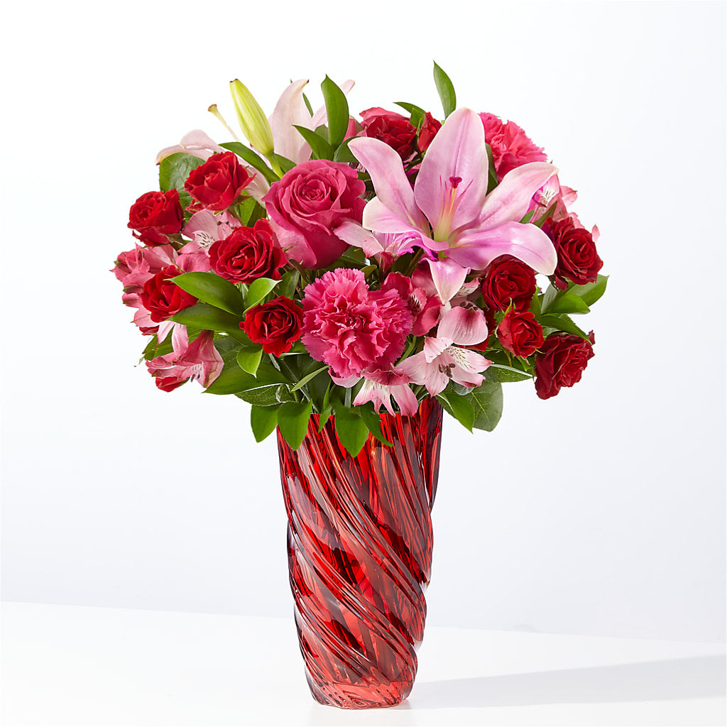 In Love Bouquet with Luxe Swirl Vase – FLOWERS & GIFTS BY ROBERTS, Pinetops NC