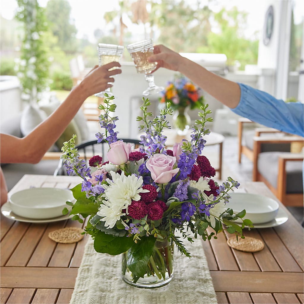 Violet Frost Bouquet – FLOWERS & GIFTS BY ROBERTS, Pinetops NC