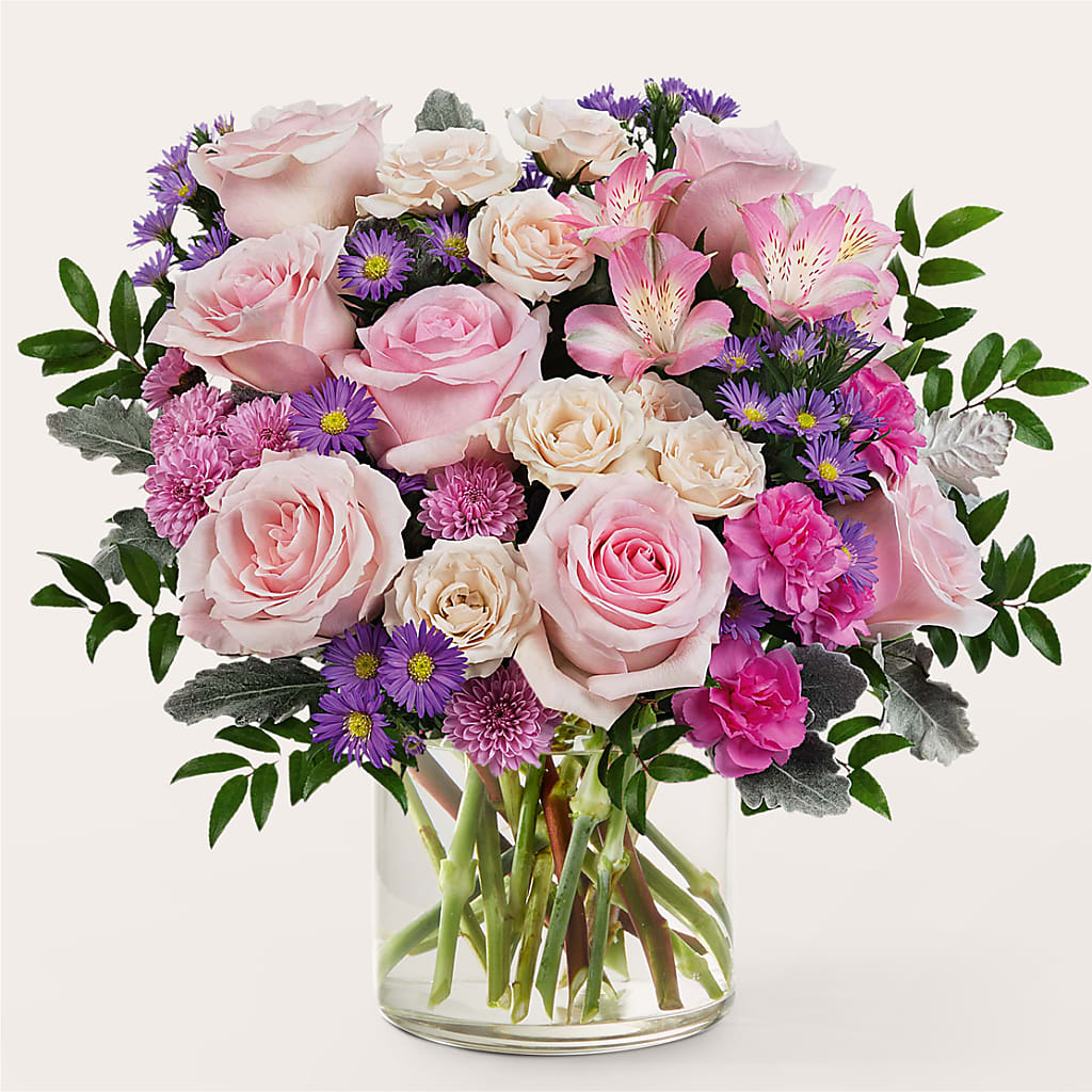 Light as a Feather Bouquet – FLOWERS & GIFTS BY ROBERTS, Pinetops NC