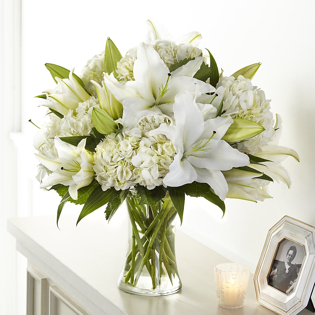 Compassionate Lily Bouquet – FLOWERS & GIFTS BY ROBERTS, Pinetops NC