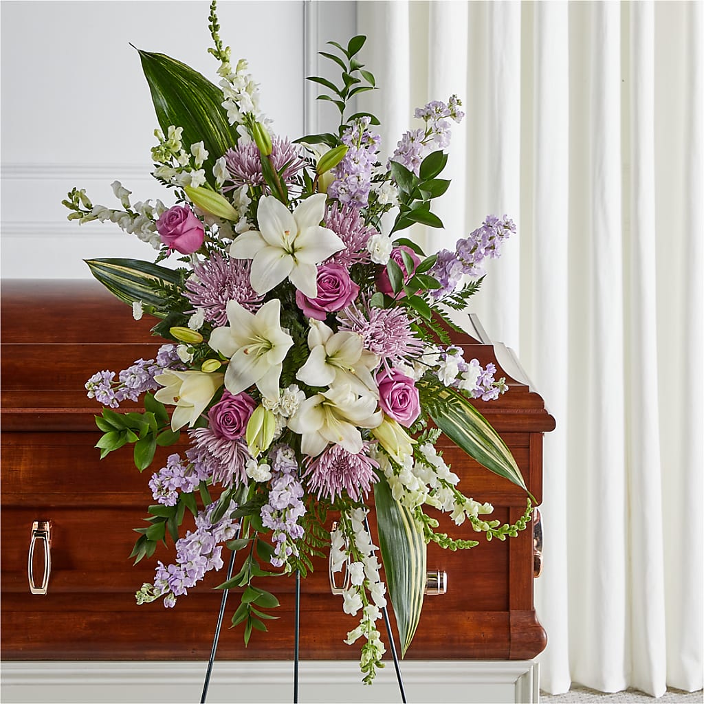 Grateful Hearts Standing Spray – FLOWERS & GIFTS BY ROBERTS, Pinetops NC