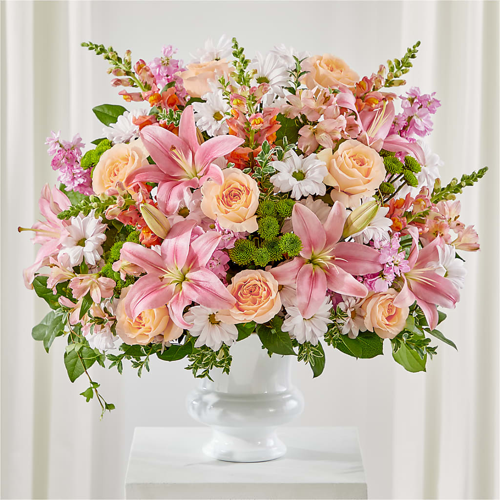 Heartfelt Gesture Urn Arrangement – FLOWERS & GIFTS BY ROBERTS, Pinetops NC