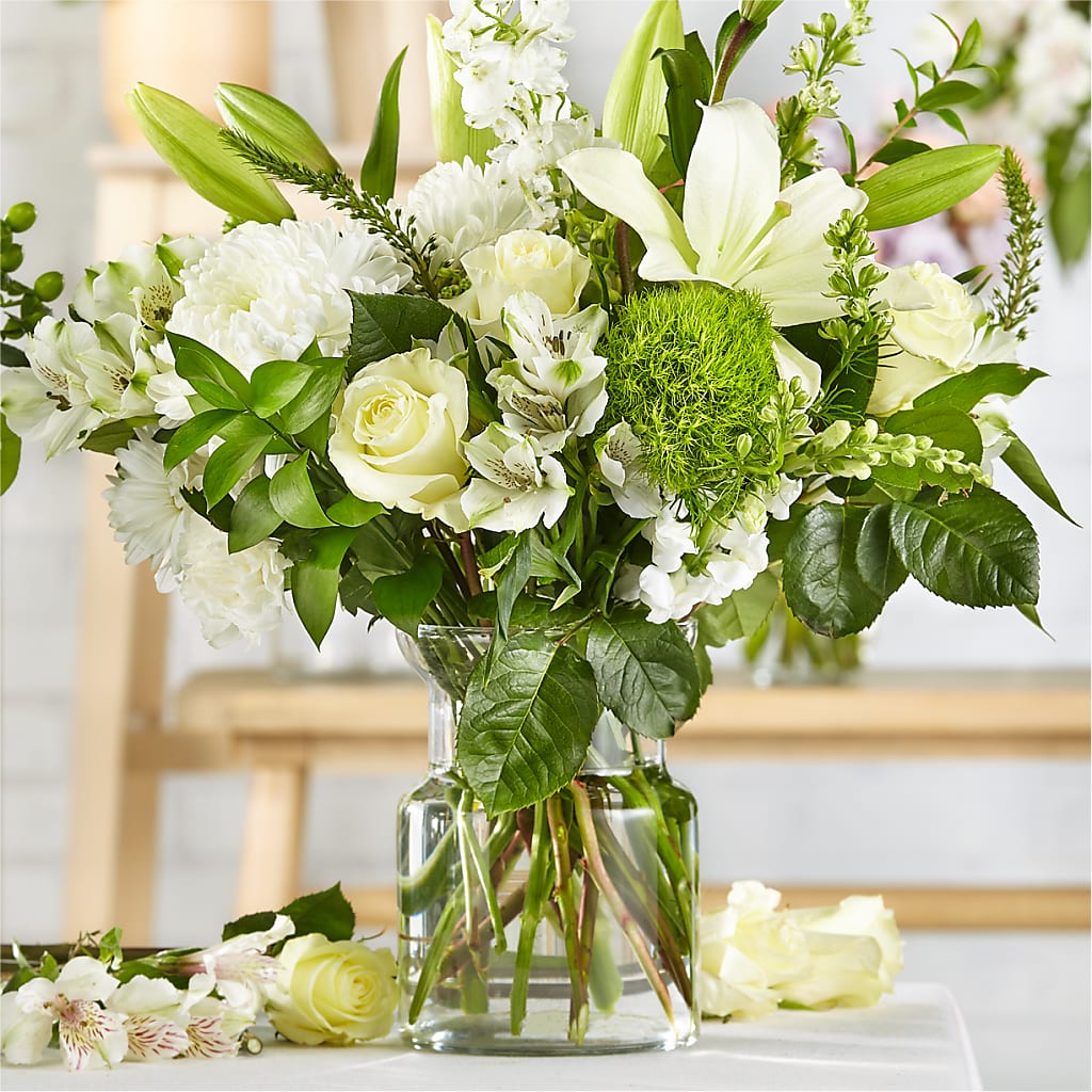 Classic Ivory – A Florist Original – FLOWERS & GIFTS BY ROBERTS, Pinetops NC