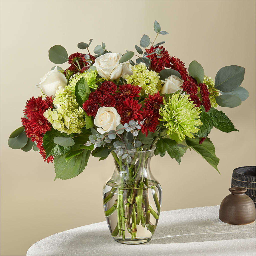 Secret Garden Bouquet – FLOWERS & GIFTS BY ROBERTS, Pinetops NC