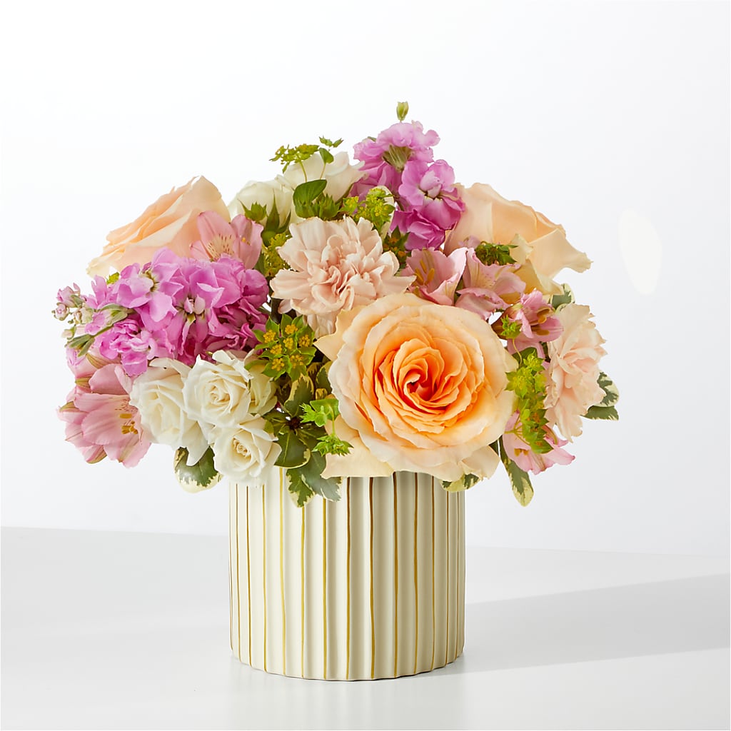 Paradise Bouquet with Ivory Vase – FLOWERS & GIFTS BY ROBERTS, Pinetops NC