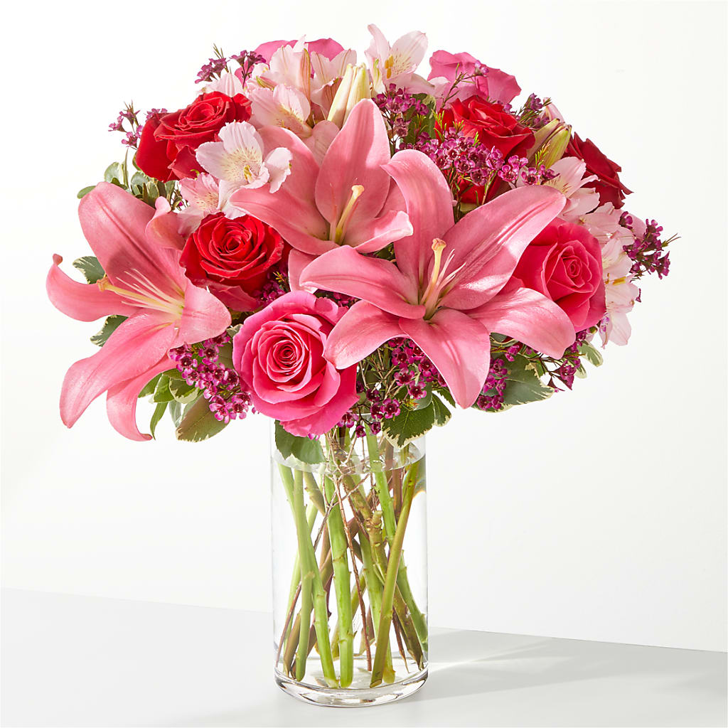 Lucky in Love Bouquet – FLOWERS & GIFTS BY ROBERTS, Pinetops NC