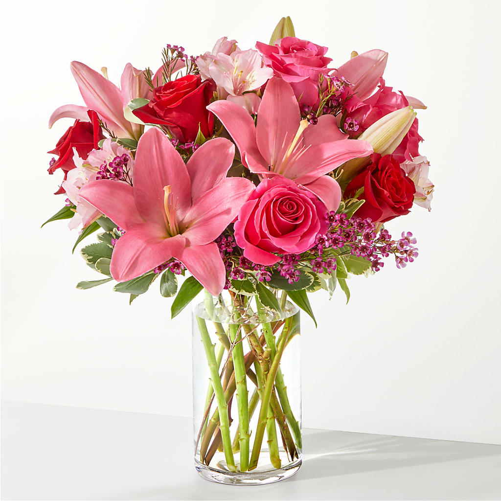 Lucky in Love Bouquet – FLOWERS & GIFTS BY ROBERTS, Pinetops NC
