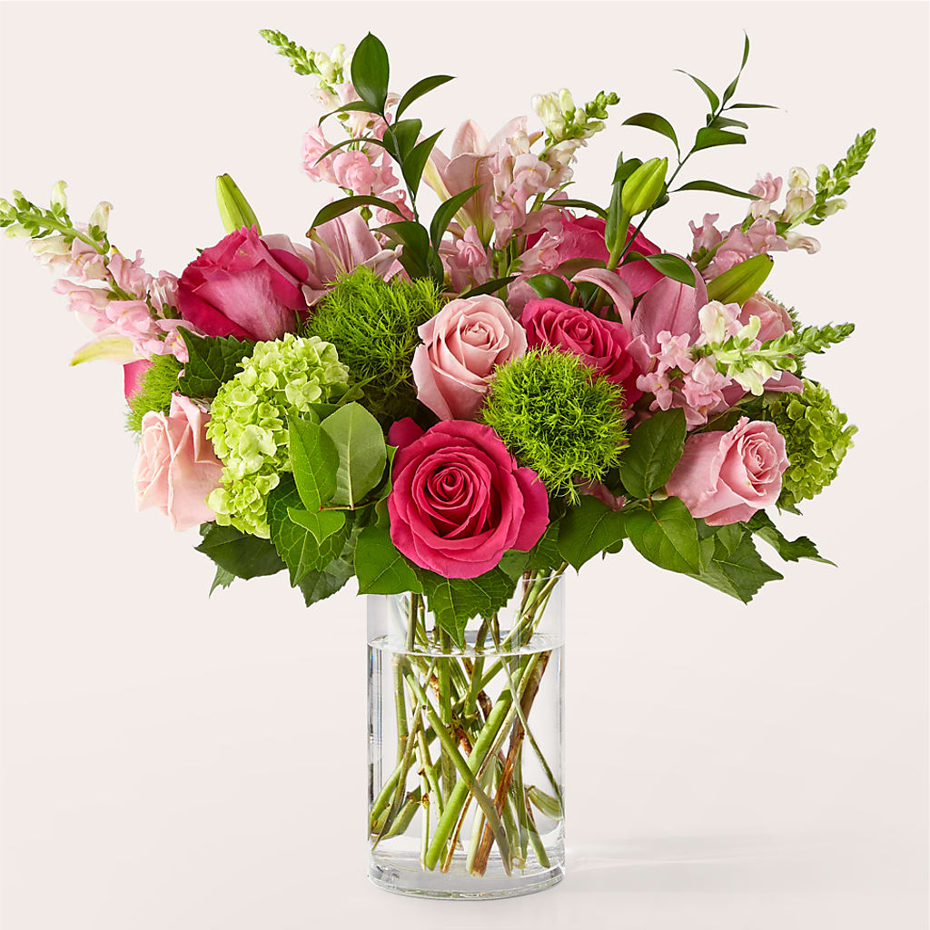 Fit for a Queen Luxury Bouquet – FLOWERS & GIFTS BY ROBERTS, Pinetops NC