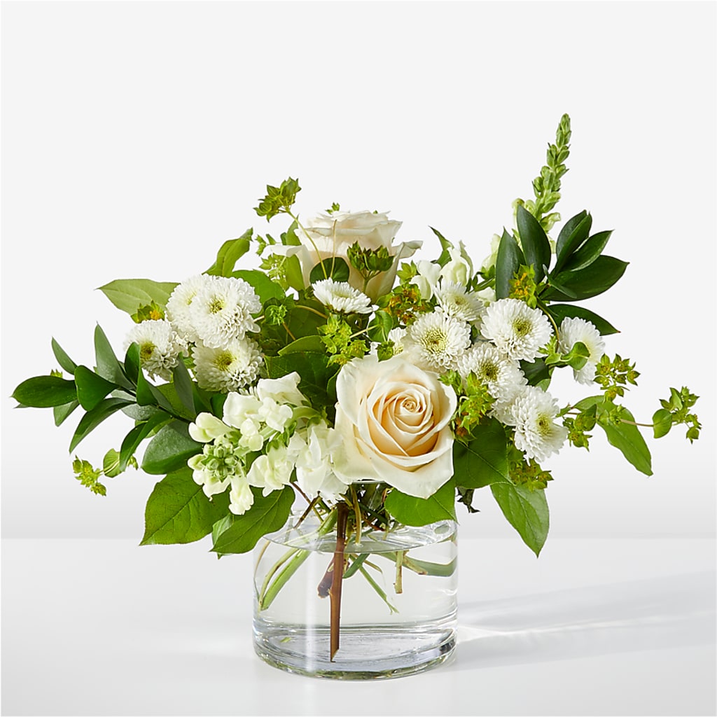 Hint of Vanilla Bouquet – FLOWERS & GIFTS BY ROBERTS, Pinetops NC