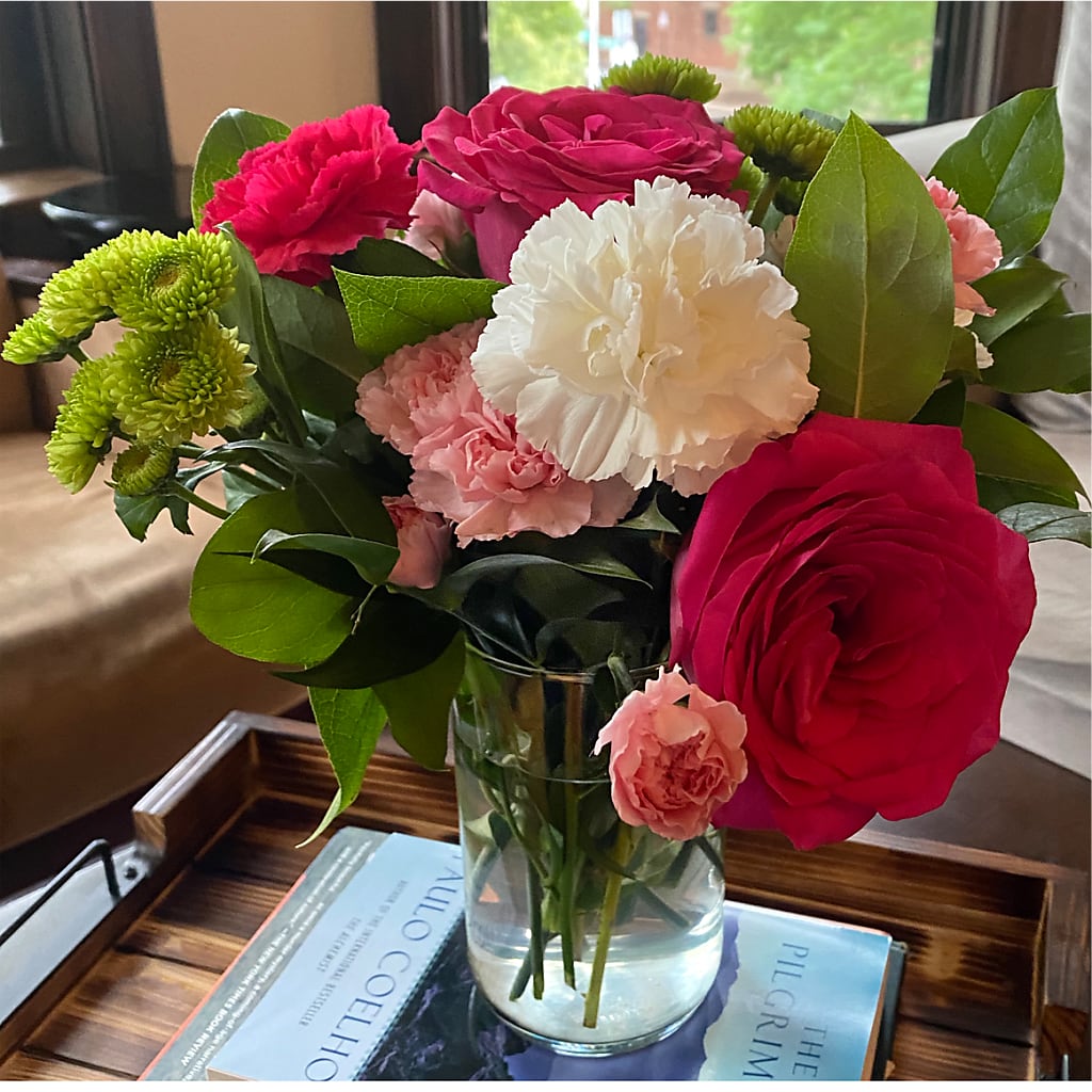 Sweet & Pretty Bouquet – FLOWERS & GIFTS BY ROBERTS, Pinetops NC