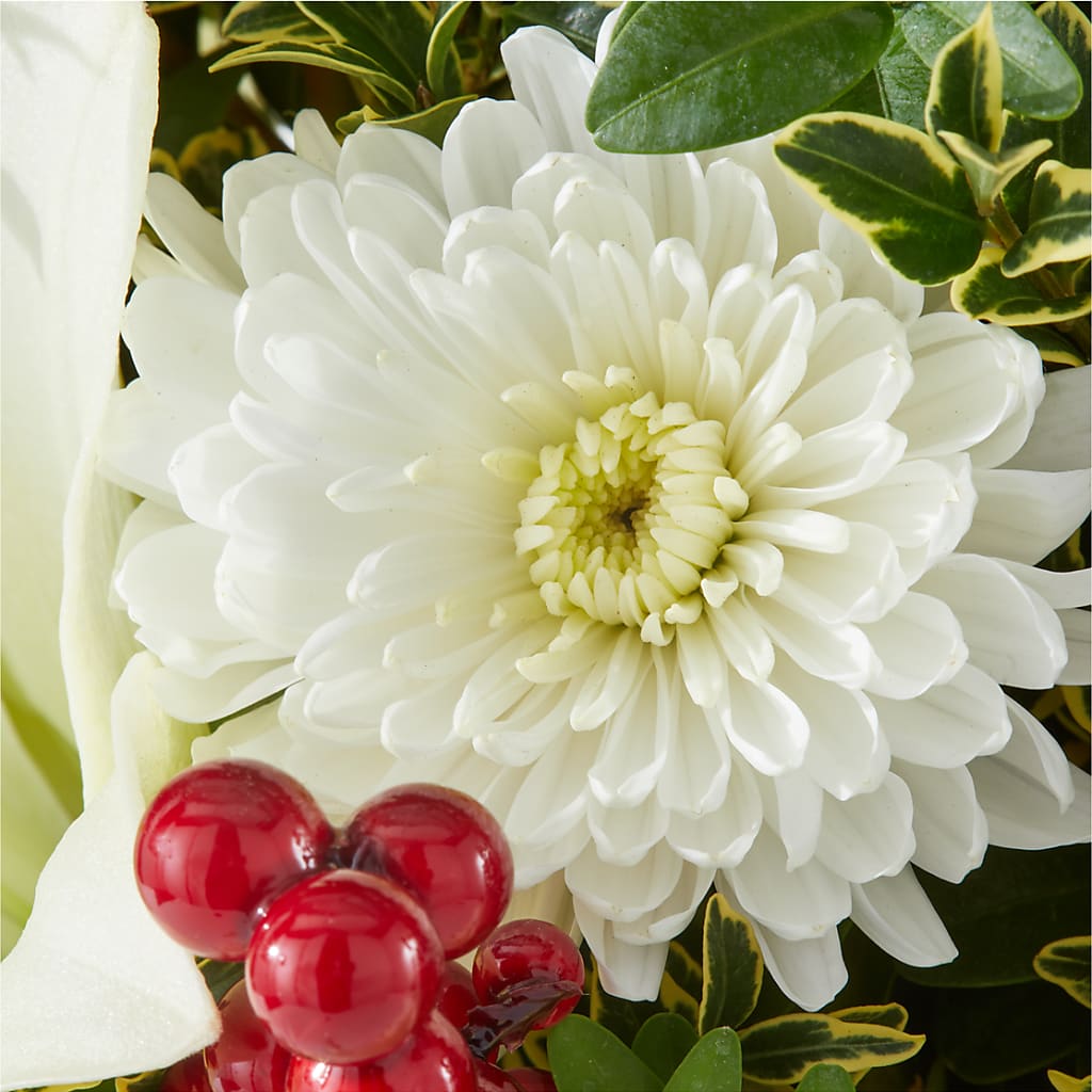 Festive Moments Tree – FLOWERS & GIFTS BY ROBERTS, Pinetops NC