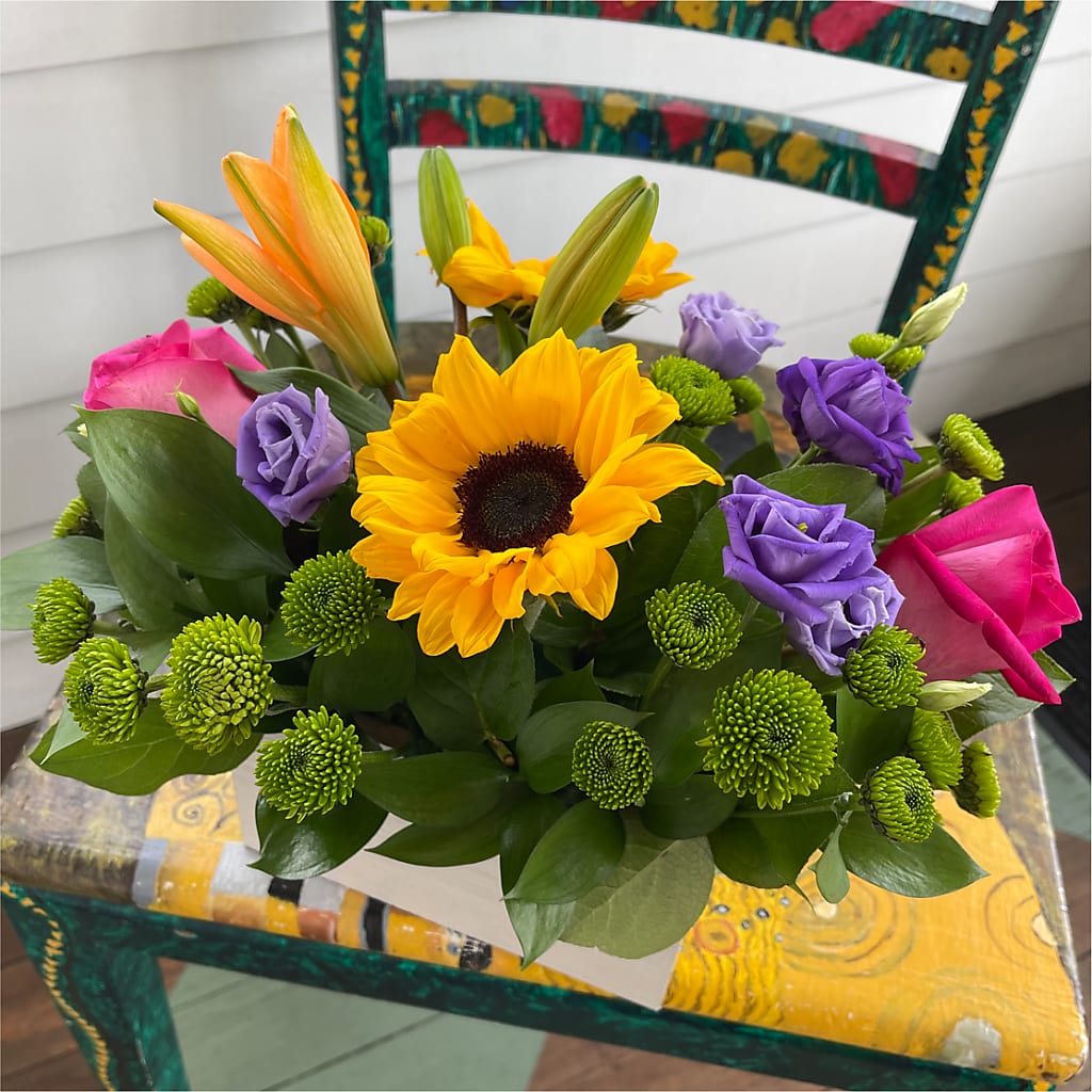 Best Day Box Bouquet – FLOWERS & GIFTS BY ROBERTS, Pinetops NC