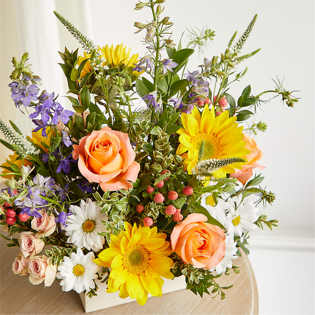 The Good Life Bouquet – FLOWERS & GIFTS BY ROBERTS, Pinetops NC