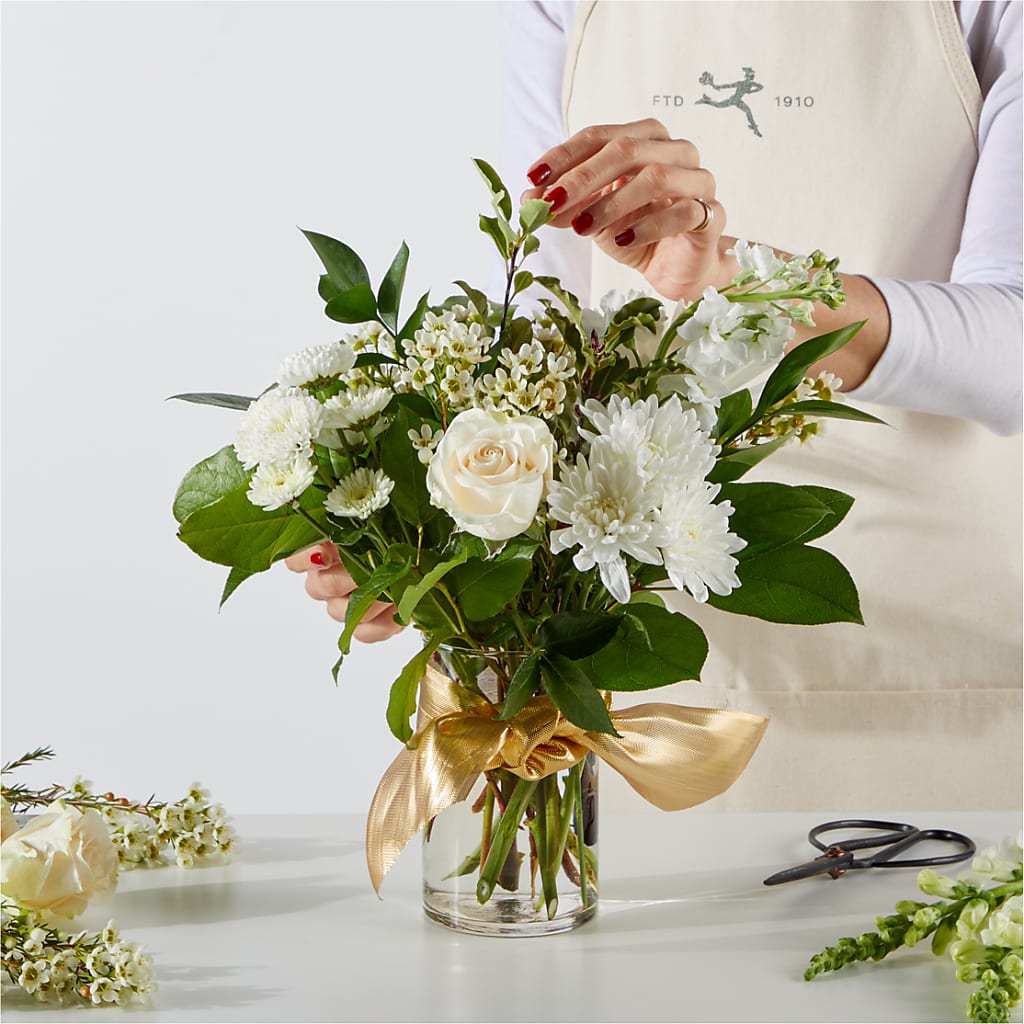 New Beginnings – A Florist Original – FLOWERS & GIFTS BY ROBERTS, Pinetops NC