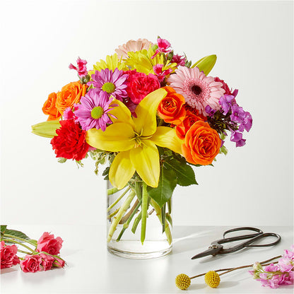 Cue the Confetti - A Florist Original – FLOWERS & GIFTS BY ROBERTS, Pinetops NC