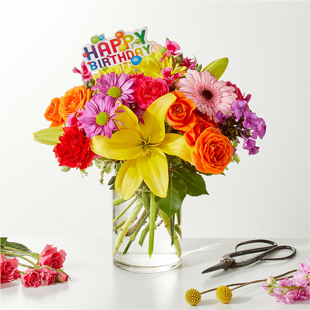 Cue the Confetti - A Florist Original – FLOWERS & GIFTS BY ROBERTS, Pinetops NC