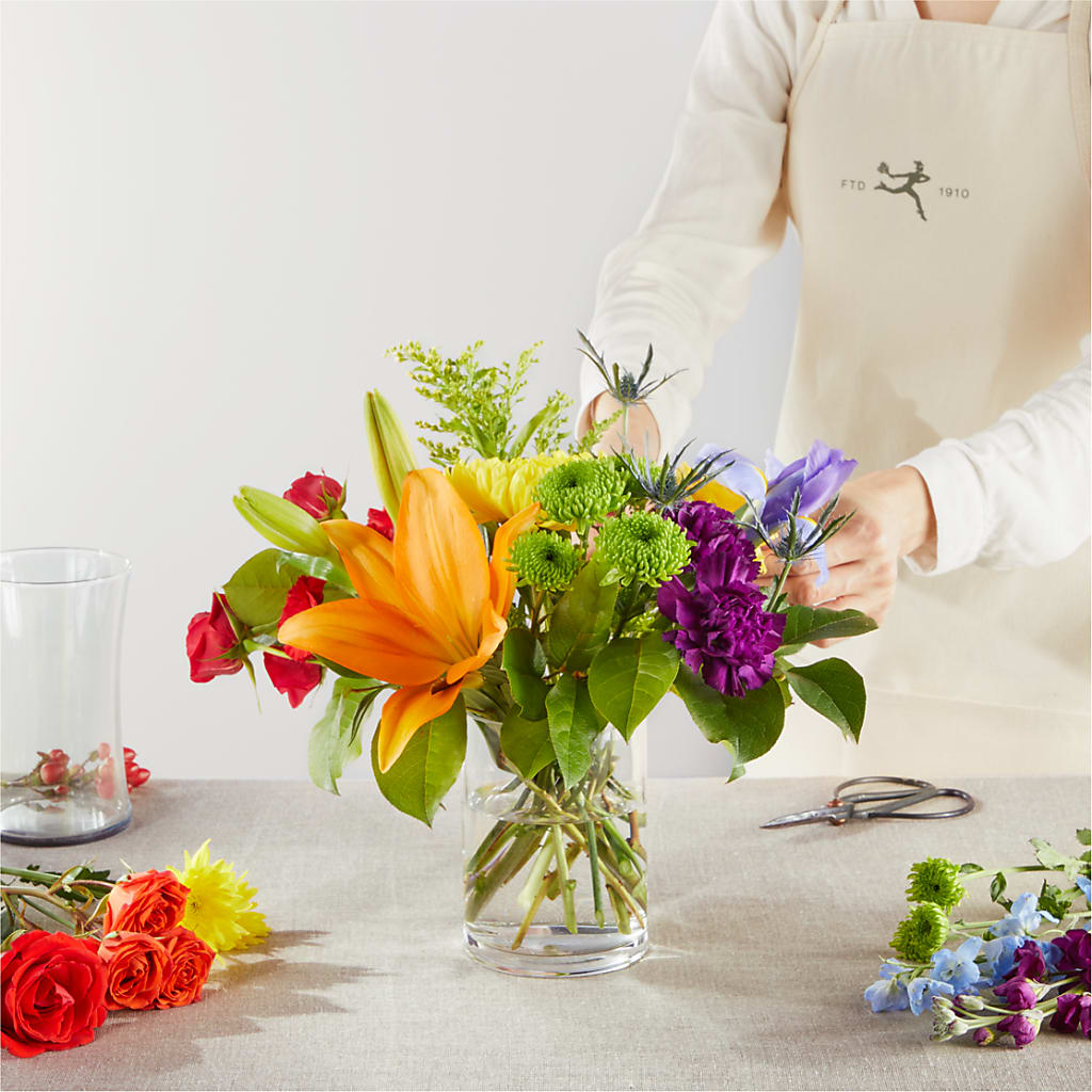 Summer Spectra - A Florist Original – FLOWERS & GIFTS BY ROBERTS, Pinetops NC