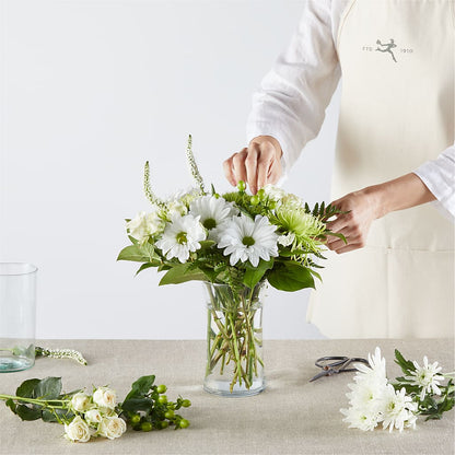 Irish Garden - A Florist Original – FLOWERS & GIFTS BY ROBERTS, Pinetops NC