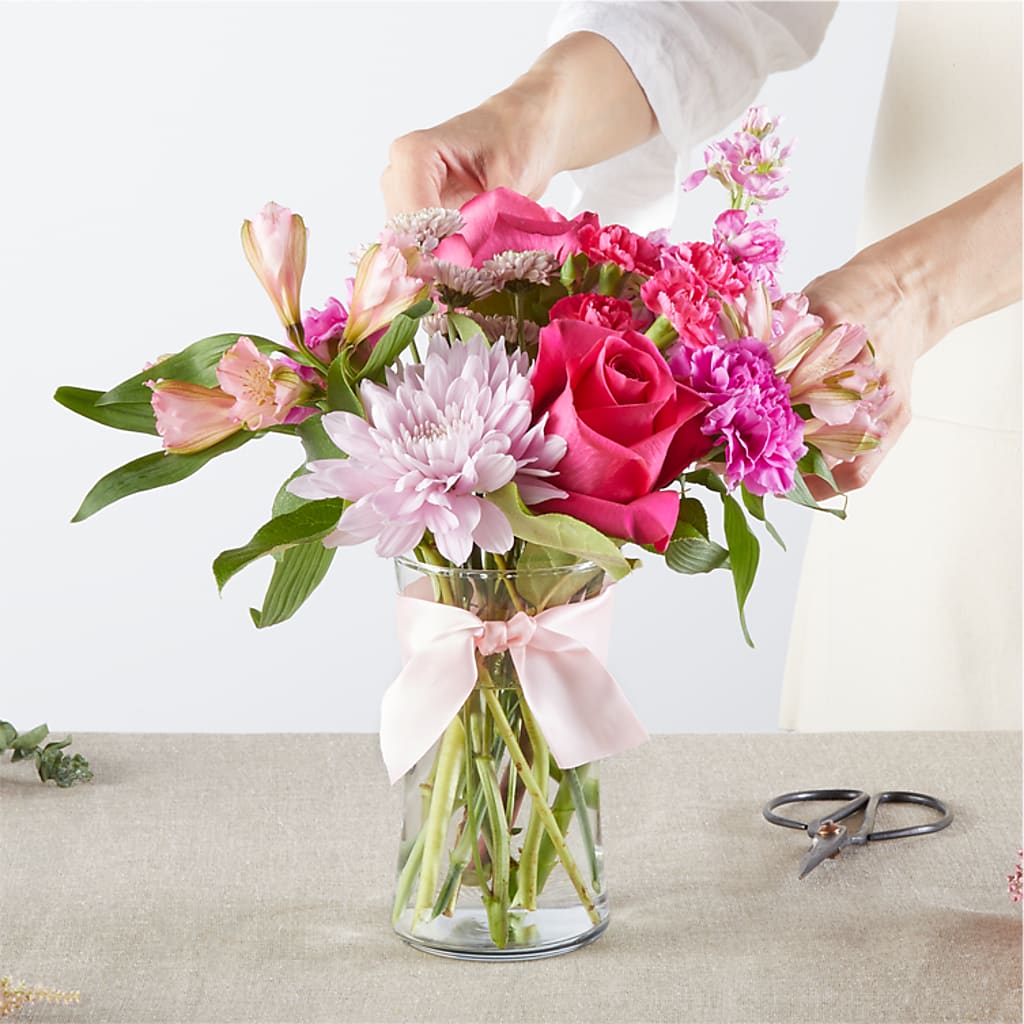Pink Ribbon - A Florist Original – FLOWERS & GIFTS BY ROBERTS, Pinetops NC