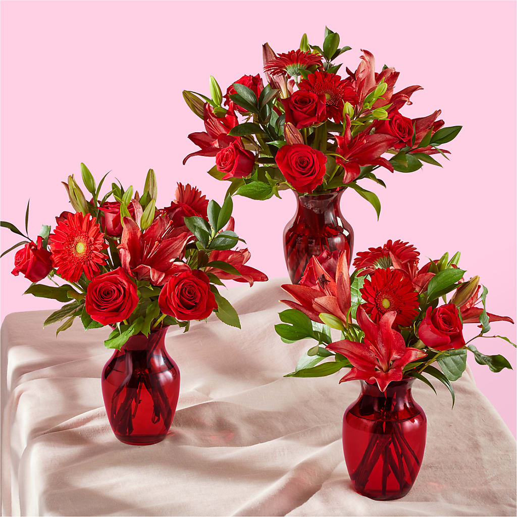 Burnin' Love Bouquet – FLOWERS & GIFTS BY ROBERTS, Pinetops NC