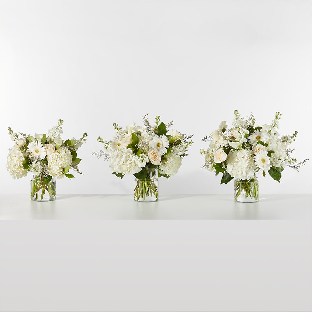 Sun-drenched Blooms Box Bouquet – FLOWERS & GIFTS BY ROBERTS, Pinetops NC