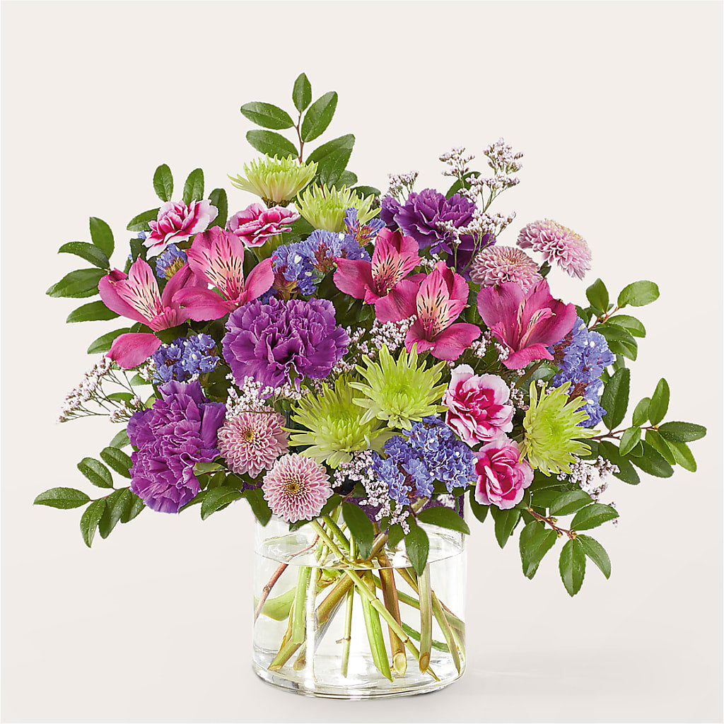 Glass Half Full Bouquet – FLOWERS & GIFTS BY ROBERTS, Pinetops NC