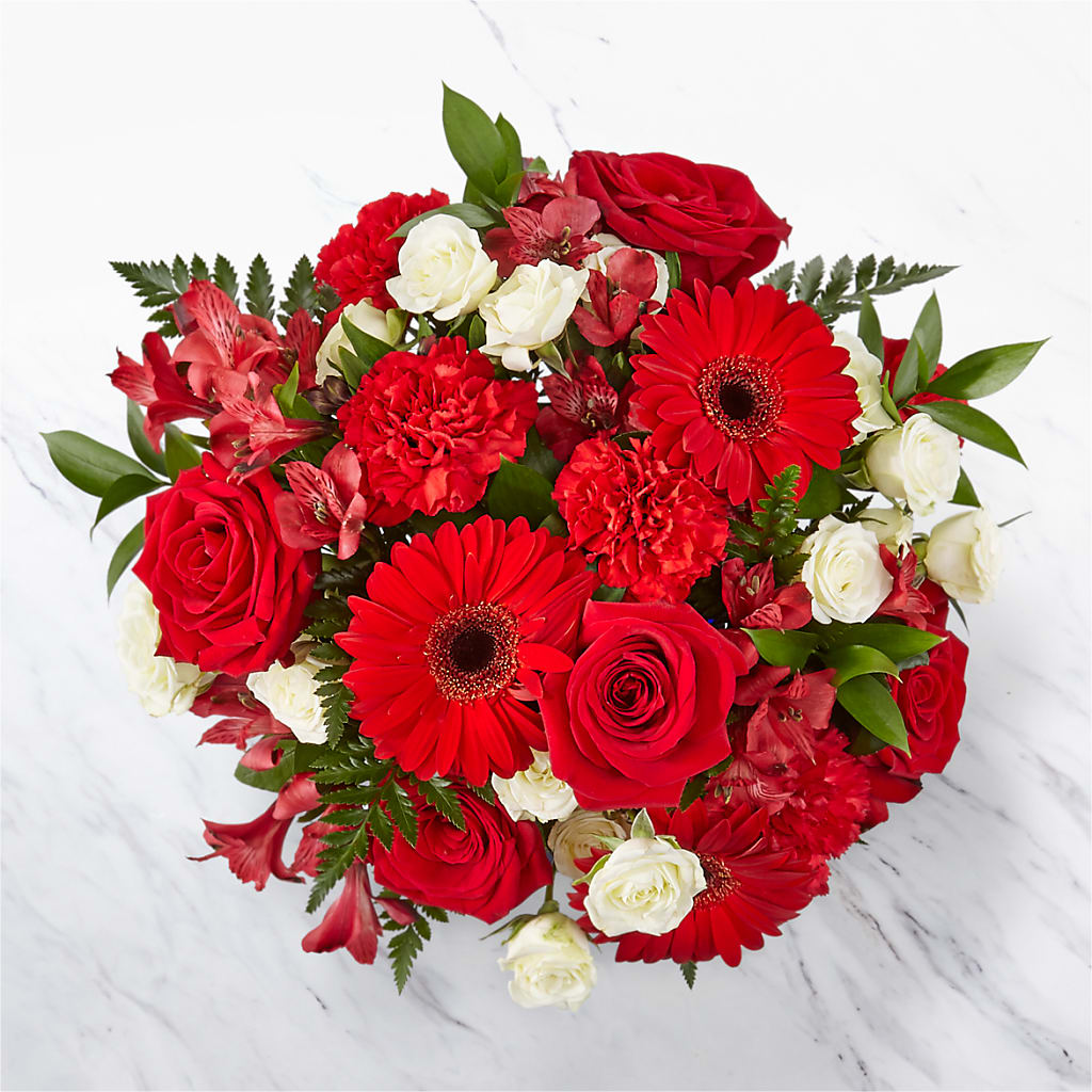 Hearts Embrace Bouquet – FLOWERS & GIFTS BY ROBERTS, Pinetops NC