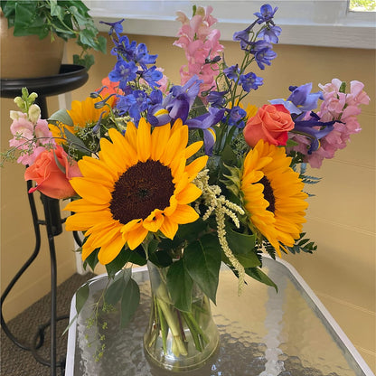 Rays of Life Bouquet – FLOWERS & GIFTS BY ROBERTS, Pinetops NC