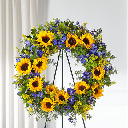 Bright Rays Wreath – FLOWERS & GIFTS BY ROBERTS, Pinetops NC