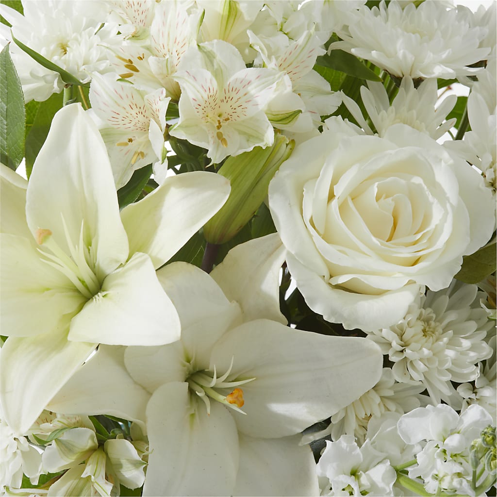 Peaceful Reflections Arrangement – FLOWERS & GIFTS BY ROBERTS, Pinetops NC