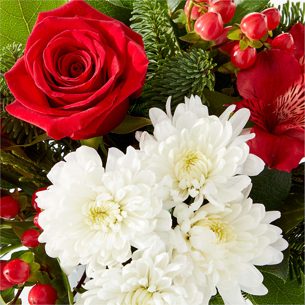 Letters to Santa Bouquet – FLOWERS & GIFTS BY ROBERTS, Pinetops NC