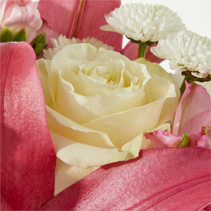 Piece of Cake Bouquet – FLOWERS & GIFTS BY ROBERTS, Pinetops NC