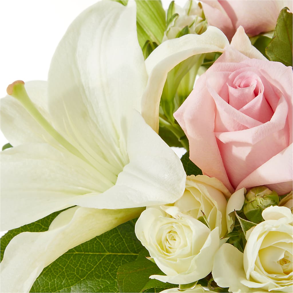 Kindhearted Bouquet – FLOWERS & GIFTS BY ROBERTS, Pinetops NC