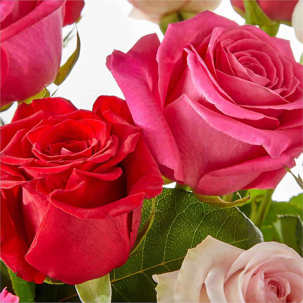 Charming Rose Bouquet – FLOWERS & GIFTS BY ROBERTS, Pinetops NC