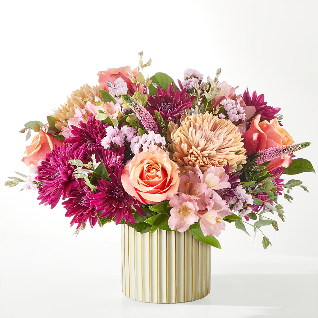 Berry Cobbler Bouquet with Ivory Vase – FLOWERS & GIFTS BY ROBERTS, Pinetops NC