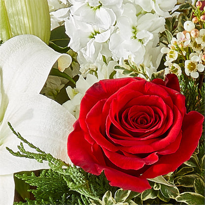 Twinkle Lights Bouquet – FLOWERS & GIFTS BY ROBERTS, Pinetops NC