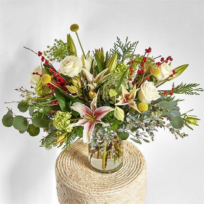 Berry & Bright Bouquet – FLOWERS & GIFTS BY ROBERTS, Pinetops NC