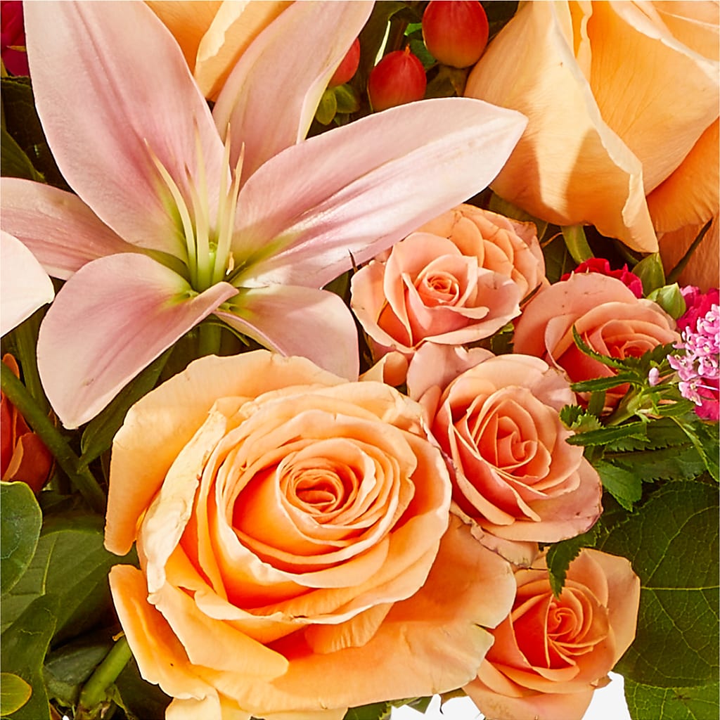 Bisous Bouquet – FLOWERS & GIFTS BY ROBERTS, Pinetops NC
