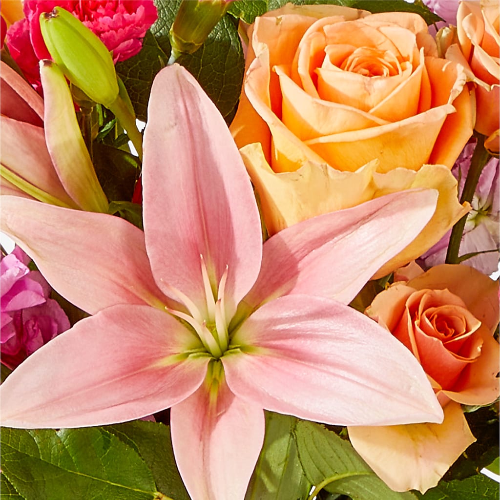 Bisous Bouquet – FLOWERS & GIFTS BY ROBERTS, Pinetops NC