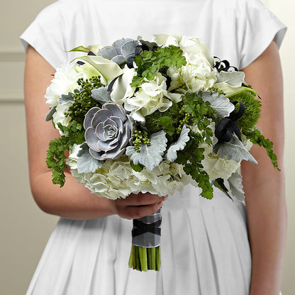Sweet Innocence Bouquet – FLOWERS & GIFTS BY ROBERTS, Pinetops NC