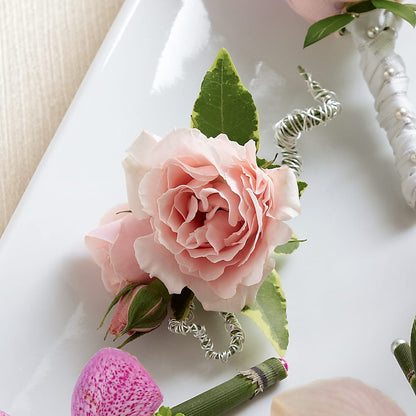 Pink Spray Rose Boutonniere – FLOWERS & GIFTS BY ROBERTS, Pinetops NC